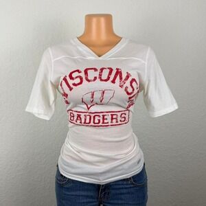 Vintage Wisconsin‎ Badgers Y2K White Logo T-Shirt